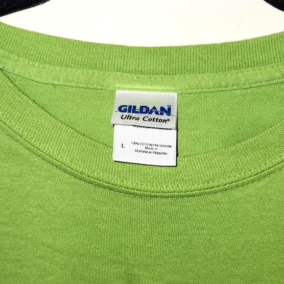 Mens Green T Shirt designed by Tony Hunt Size Lg - Picture 3 of 4